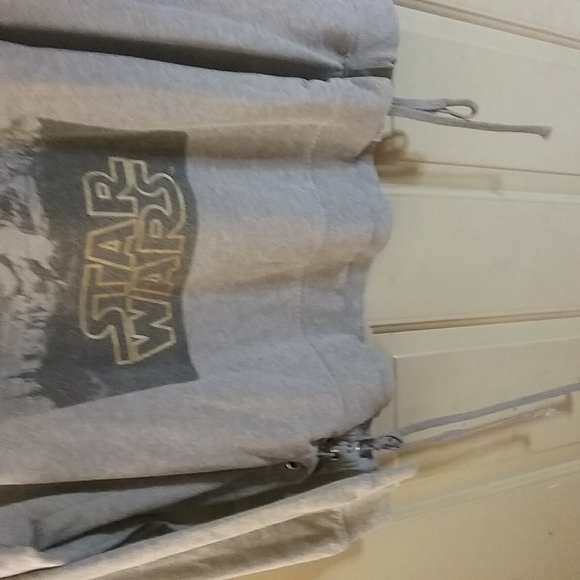 Star Wars Gray Graphic Shirt - Picture 7 of 7